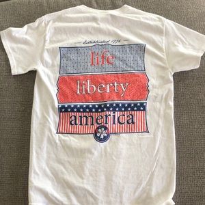 southern t shirt size small